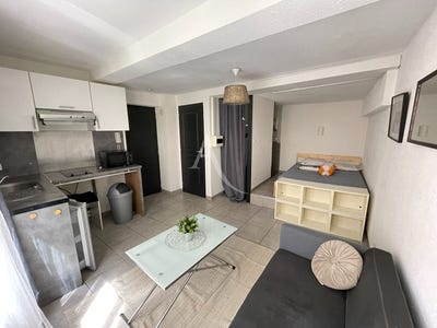 /international/fr/castelnaudary-languedoc-roussillon-310104468455/