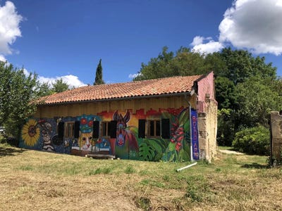 /international/fr/saint-antoine-l-abbaye-rhone-310098874987/