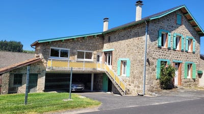 /international/fr/tence-auvergne-310108870227/