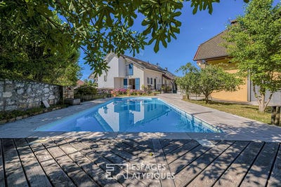 /international/fr/annecy-rhone-310109929637/