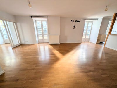 /international/fr/vichy-auvergne-310097674820/