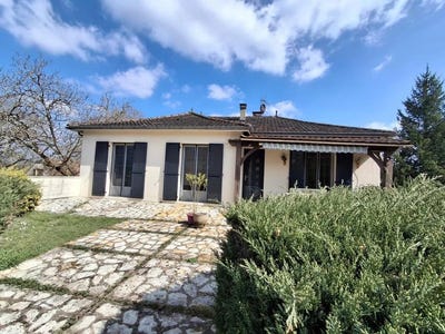 /international/fr/chancelade-aquitaine-310098875216/