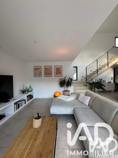 /international/fr/poulx-languedoc-roussillon-310106135732/