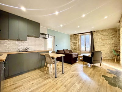 /international/fr/beaune-burgundy-310101045501/?lang=it