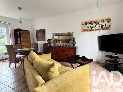 /international/fr/stains-ile-de-france-310108036588/