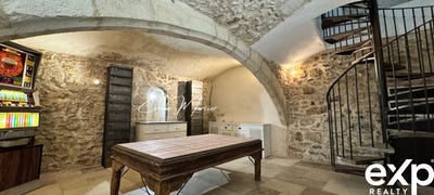 /international/fr/montfort-l-amaury-ile-de-france-310106915458/