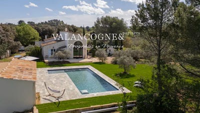 /international/fr/eygalieres-provence-alpes-cote-d-azur-310109929449/