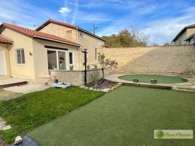 /international/fr/saint-fraigne-charente-310104086549/