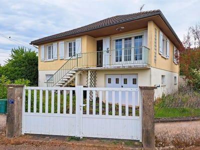 /international/fr/roches-premarie-andille-charente-310107921962/
