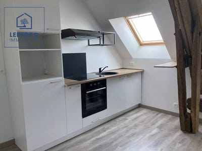 /international/fr/villers-cotterets-picardie-310105998510/