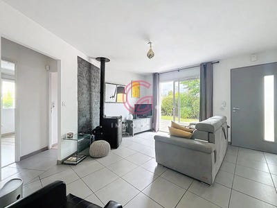 /international/fr/parentis-en-born-aquitaine-310099618806/