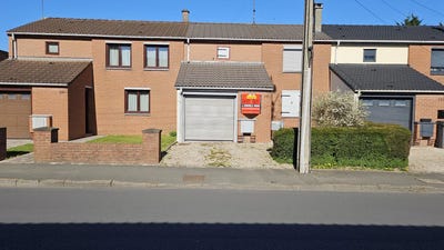 /international/fr/neuville-en-ferrain-calais-310098877933/