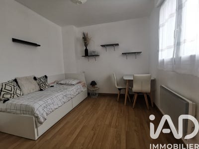 /international/fr/reze-pays-de-la-loire-310107674317/