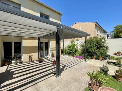 /international/fr/lunel-languedoc-roussillon-310108602587/