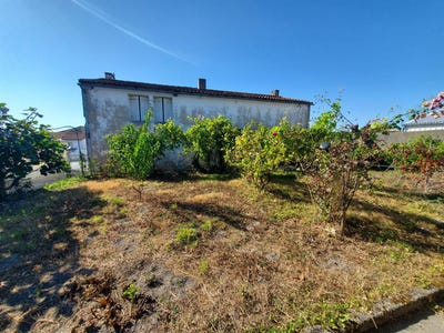 /international/fr/semussac-charente-310107412858/