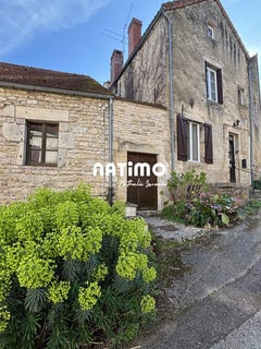 /international/fr/flavigny-sur-ozerain-burgundy-310106929929/