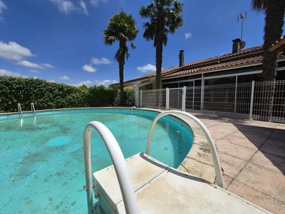 /international/fr/pessan-midi-pyrenees-310108465415/?lang=th