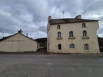 /international/fr/saint-gilles-vieux-marche-brittany-310107183973/