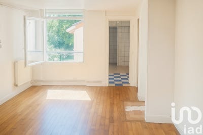 /international/fr/chalons-en-champagne-ardennes-310105337003/