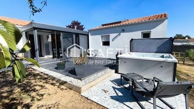 /international/fr/saint-mathurin-pays-de-la-loire-310109731404/