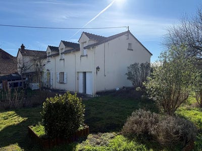 /international/fr/lurcy-levis-auvergne-310109966214/