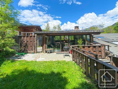 /international/fr/les-houches-rhone-310106236182/