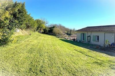 /international/fr/belpech-languedoc-roussillon-310107527208/?lang=id