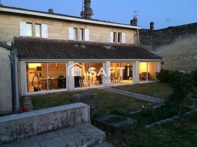 /international/fr/cavignac-aquitaine-310099754462/