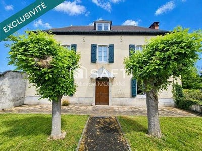 /international/fr/navarrenx-aquitaine-310107678762/