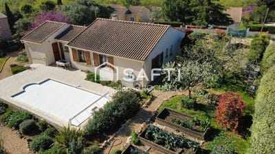 /international/fr/magalas-languedoc-roussillon-310101205766/?lang=zh-cn