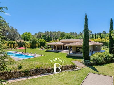 /international/fr/aix-en-provence-provence-alpes-cote-d-azur-310108316753/
