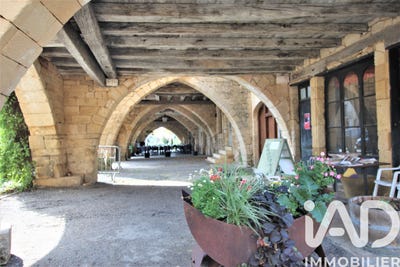 /international/fr/villefranche-du-perigord-aquitaine-310108402391/