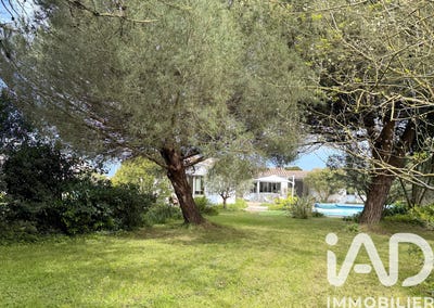 /international/fr/loix-charente-310107008973/