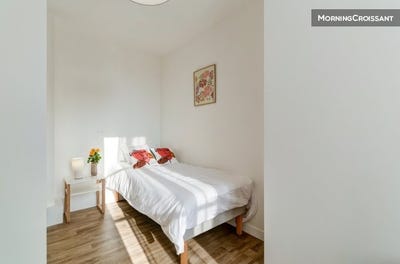 /international/fr/charleville-mezieres-ardennes-310106419140/