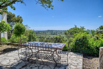 /international/fr/montpellier-languedoc-roussillon-310108248684/