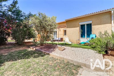 /international/fr/moussac-charente-310109015202/