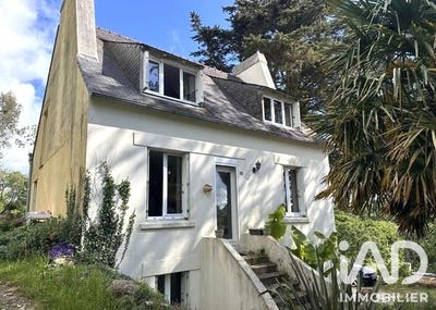 /international/fr/quimper-brittany-310109044438/?lang=th