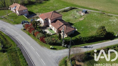 /international/fr/buros-aquitaine-310106577485/