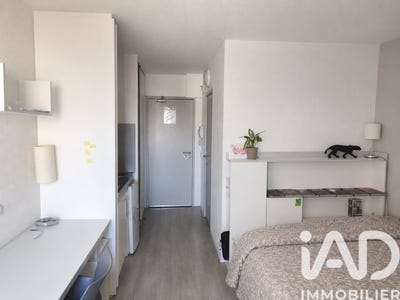 /international/fr/orleans-centre-val-de-loire-310108419346/