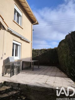 /international/fr/la-clayette-burgundy-310107300796/