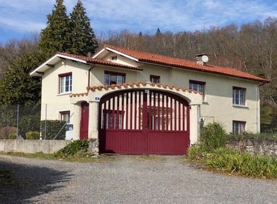/international/fr/barbazan-midi-pyrenees-310106359224/