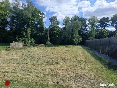 /international/fr/noyal-sur-vilaine-brittany-310108995046/