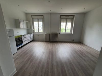 /international/fr/tence-auvergne-310100734767/