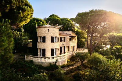 /international/fr/les-angles-languedoc-roussillon-310108866315/?lang=id