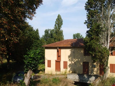 /international/fr/villefranche-d-astarac-midi-pyrenees-310103703813/