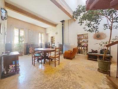 /international/fr/aramon-languedoc-roussillon-310099806830/