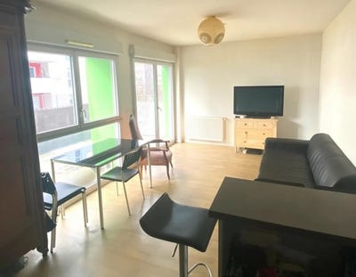 /international/fr/lormont-midi-pyrenees-310107971771/