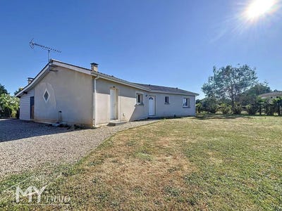 /international/fr/mouliets-et-villemartin-aquitaine-310100660726/