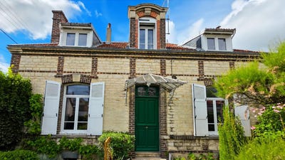 /international/fr/sainte-savine-ardennes-310108371154/