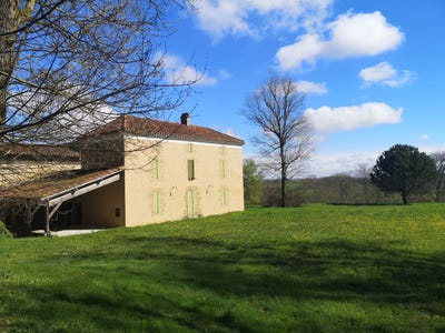 /international/fr/bassoues-midi-pyrenees-310106711070/